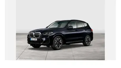 Gebraucht BMW iX3 M Sport 210 kW (286 PS) 2024 Schwarz SUV