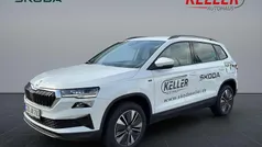 Moonweiß perleffekt Gebraucht 2025 Skoda Karoq Tour SUV | 32.990 € (Guter Preis)