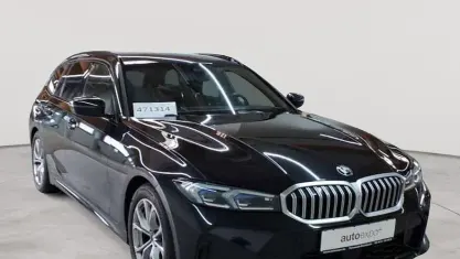 Gebraucht BMW 320 M Sport 190 PS (139 kW) 2023 Schwarz Kombi
