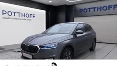 Grau Gebraucht 2024 Skoda Fabia Selection Limousine | 21.221 € (Fairer Preis)