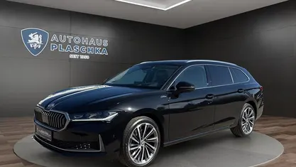 Gebraucht Skoda Superb LAURIN & KLEMENT 193 PS (141 kW) 2024 Onyxschwarz metallic Kombi
