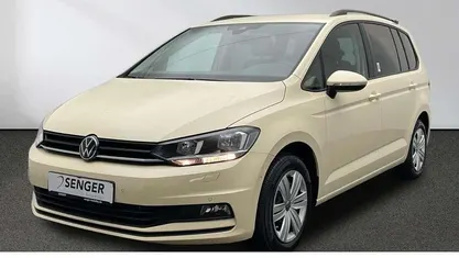 Gebraucht VW Touran Trendline 150 PS (110 kW) 2025 Van / Kleinbus