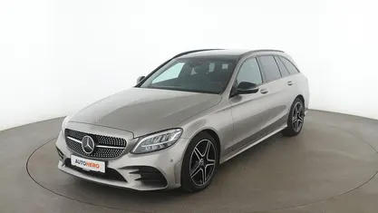 Grau Gebraucht 2018 Mercedes C220 AMG line Kombi | 27.600 € (Fairer Preis)