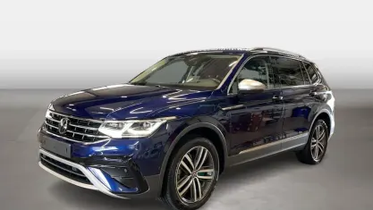 Gebraucht VW Tiguan Allspace Elegance 190 PS (139 kW) 2023 Blau SUV
