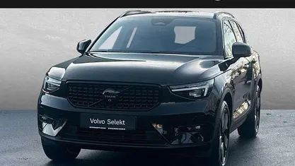 Onyx schwarz Gebraucht 2025 Volvo XC40 Plus SUV | 38.750 € (Fairer Preis)