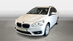 Alpinweiss Gebraucht 2015 BMW 218 Active Tourer Van / Kleinbus | 9.820 € (Fairer Preis)