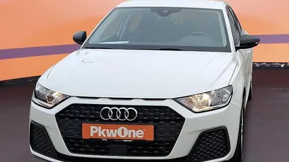 Gebraucht Audi A1 Sportback Comfort 95 PS (69 kW) 2023 Weiß Kleinwagen