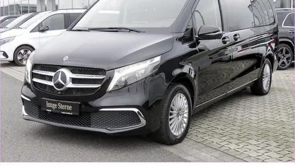 Gebraucht Mercedes V300 Avantgarde 237 PS (174 kW) 2024 Van / Kleinbus