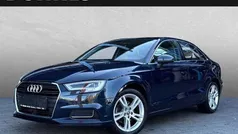 Blau (kosmosblau metallic) Gebraucht 2018 Audi A3 Design Limousine | 19.995 € (Fairer Preis)