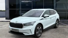 Weiss Gebraucht 2022 Skoda Enyaq iV Loft SUV | 29.580 € (Guter Preis)