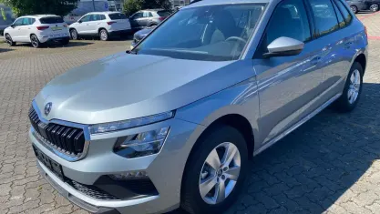 Neu Skoda Kamiq 116 PS (85 kW) 2026 Smokey diamondsilber metallic SUV