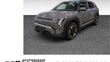 Grau Gebraucht 2025 Kia EV3 SUV | 34.799 € (Superpreis)