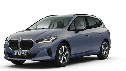 Käytetty BMW 220 Active Tourer 170 HP (125 kW) 2025 Harmaa Tila-auto