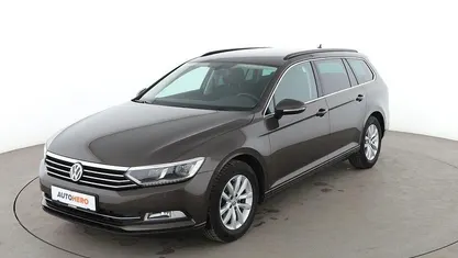 Braun Gebraucht 2018 VW Passat Comfortline Kombi | 16.530 € (Fairer Preis)