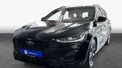 Agate black metallic Gebraucht 2024 Ford Focus ST-Line Kombi | 25.950 € (Guter Preis)