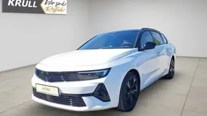 Neu Opel Astra 130 PS (95 kW) 2025 Weiß Kombi