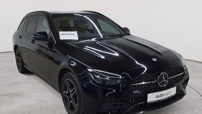 Gebraucht Mercedes E300 Exclusive 194 PS (142 kW) 2022 Schwarz Kombi