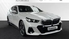 Gebraucht 2024 BMW 520 M Sport Kombi | 54.777 € (Fairer Preis)