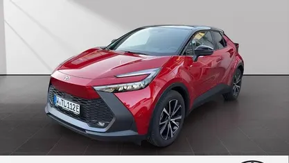 Emotional red 2 (3u5)/ black ( Gebraucht 2024 Toyota C-HR Team SUV | 32.990 € (Guter Preis)