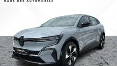 Gebraucht 2022 Renault Mégane Equilibre Limousine | 21.886 € (Fairer Preis)