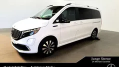 Bergkristallweiß Gebraucht 2021 Mercedes EQV300 Avantgarde Van / Kleinbus | 41.850 € (Guter Preis)