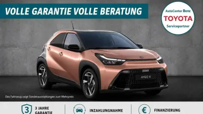 Neu Toyota Aygo X Lounge 116 PS (85 kW) 2026 Celestite grey (grau) SUV