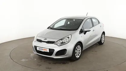 Gebraucht Kia Rio Edition 7 109 PS (80 kW) 2014 Silber Limousine