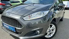 Grau Gebraucht 2017 Ford Fiesta Celebration Kleinwagen | 9.700 € (Fairer Preis)