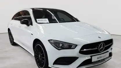 Gebraucht Mercedes CLA250e Shooting Brake AMG line 218 PS (160 kW) 2021 Polarweiß Kombi