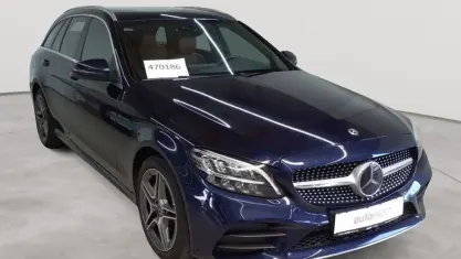 Gebraucht Mercedes C220 AMG line 194 PS (142 kW) 2019 Cavansitblau metallic Kombi