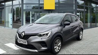 Schwarz Gebraucht 2022 Renault Captur Komfort SUV | 14.990 € (Fairer Preis)