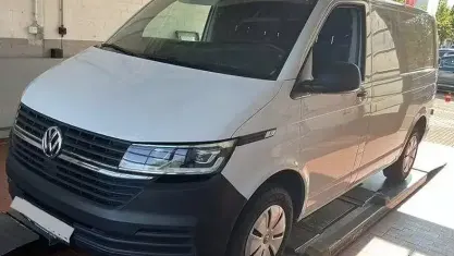 Gebraucht VW T6.1 110 PS (80 kW) 2021 Weiss Van