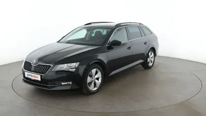 Gebraucht Skoda Superb Ambition 150 PS (110 kW) 2018 Schwarz Kombi