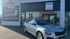 Brilliantsilber metallic Neu 2024 Skoda Kamiq Drive SUV | 25.990 € (Fairer Preis)