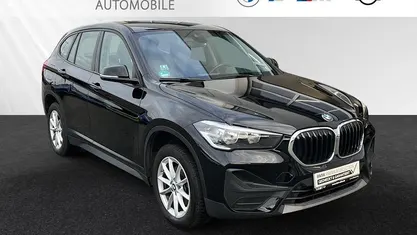 Schwarz uni Gebraucht 2022 BMW X1 Advantage SUV | 22.490 € (Guter Preis)