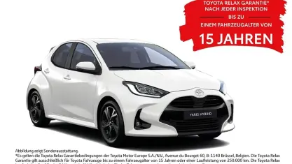 Neu Toyota Yaris Hybrid 116 PS (85 kW) 2026 Weiß Limousine