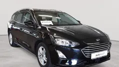 Obsidianschwarz metallic Gebraucht 2020 Ford Focus Cool & Connect Kombi | 9.990 € (Superpreis)