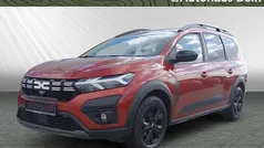 Gebraucht 2023 Dacia Jogger Extreme Van / Kleinbus | 18.490 € (Fairer Preis)