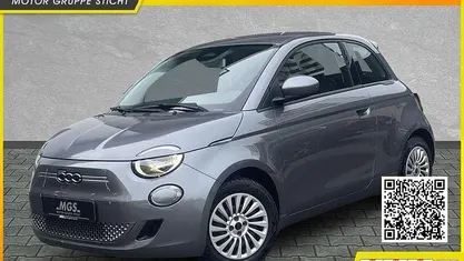 Gebraucht Fiat 500e Action 69 kW (95 PS) 2022 Mineral grau (met.lack.) Kleinwagen