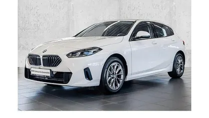 Gebraucht BMW 120 Shadowline 156 PS (114 kW) 2025 Weiß Kleinwagen