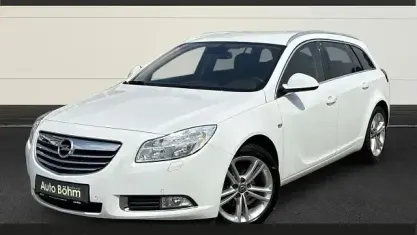 Gebraucht Opel Insignia Active 140 PS (102 kW) 2013 Weiß Kombi