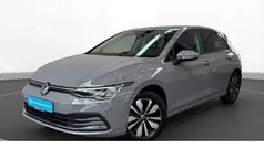Mondsteingrau Gebraucht 2024 VW Golf VIII Move Limousine | 24.990 € (Fairer Preis)