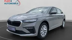 Stahlgrau Neu 2025 Skoda Scala Selection Kleinwagen | 21.888 € (Fairer Preis)