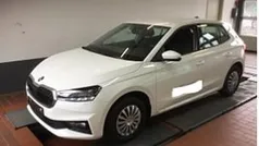 Weiß Gebraucht 2024 Skoda Fabia Essence Limousine | 17.909 € (Fairer Preis)