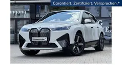 Weiß Gebraucht 2024 BMW iX M Sport SUV | 54.440 € (Guter Preis)