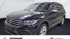 Deep black perleffekt Gebraucht 2024 VW Tiguan Allspace Life SUV | 34.980 € (Superpreis)