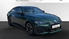 Sanremo green metallic Gebraucht 2024 BMW i4 M Sport Limousine | 53.990 € (Superpreis)