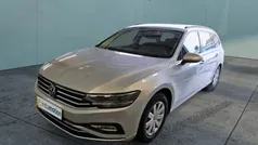 Silber Gebraucht 2023 VW Passat Business Kombi | 32.535 € (Guter Preis)