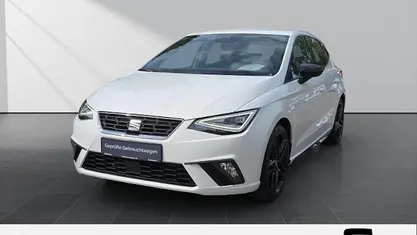 Begagnad Seat Ibiza Black Edition 95 HK (69 kW) 2023 Vit Halvkombi