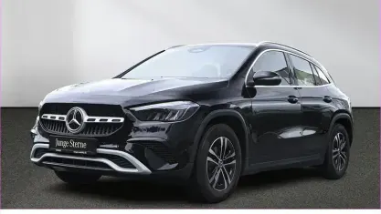 Gebraucht Mercedes GLA200 163 PS (119 kW) 2025 Schwarz SUV